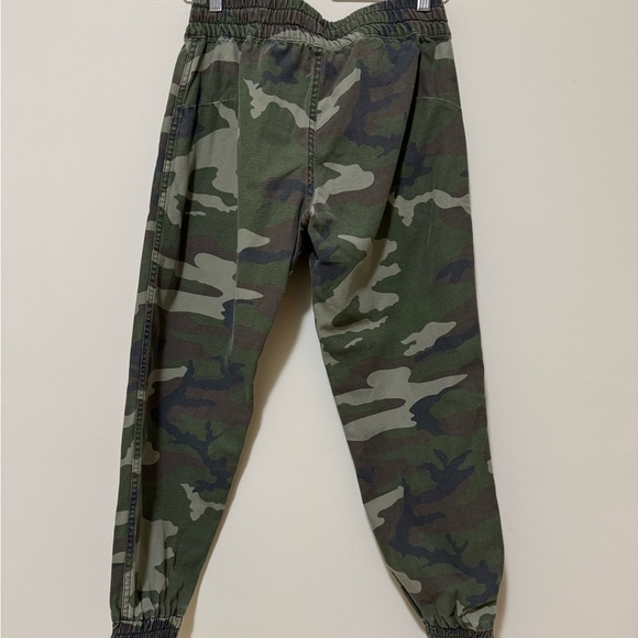 TNA Camo Jogger Pant - Picture 3 of 3